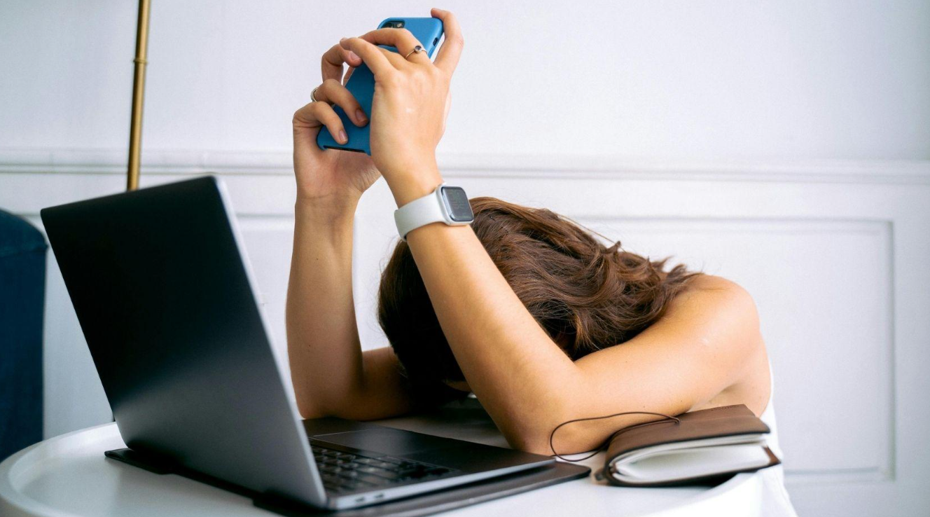 ADHD en uitstelgedrag tijdens het werken